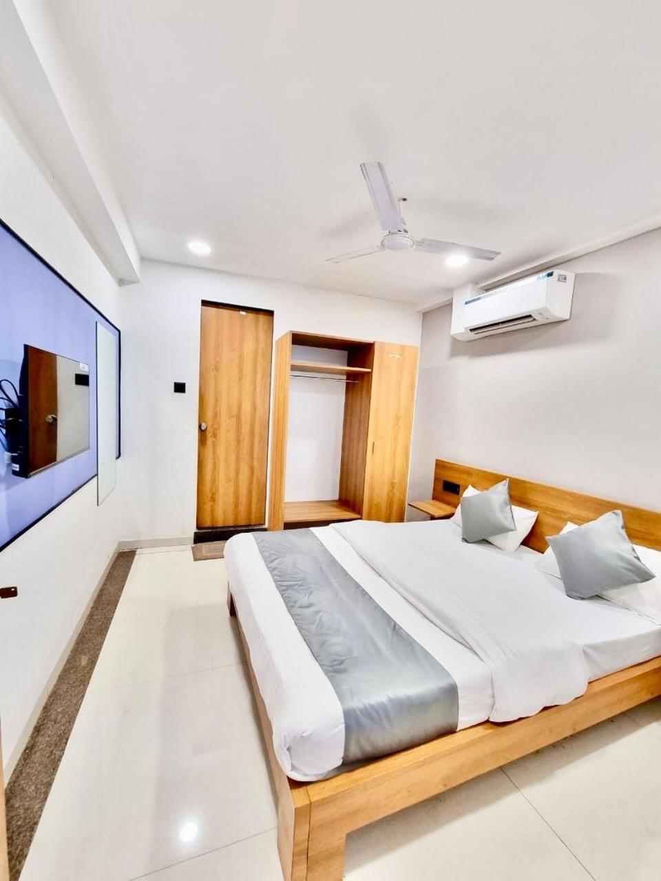 Sigma Inn By Nexottel Bhatha Esterno foto